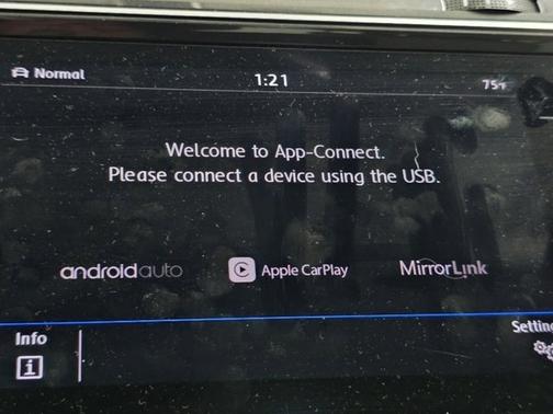 2018 Volkswagen Tiguan 2.0T SEL