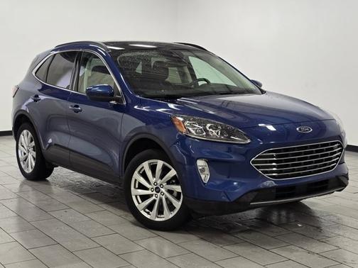 2022 Ford Escape Titanium