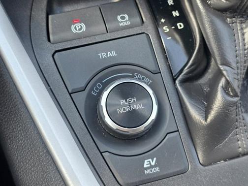2024 Toyota RAV4 Hybrid Hybrid LE