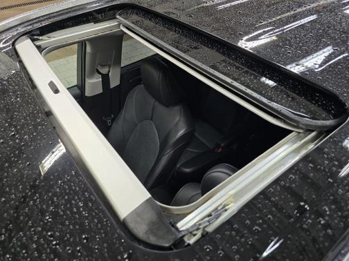 2022 Toyota Highlander Hybrid Limited