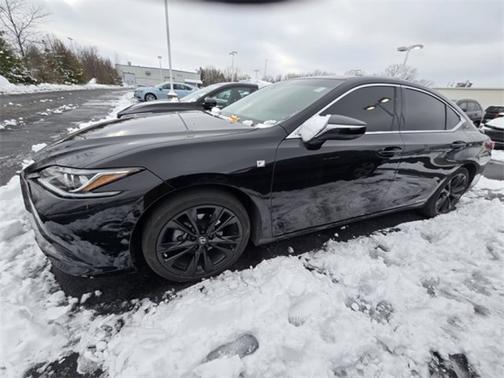 2022 Lexus ES 300h ES 300h F SPORT