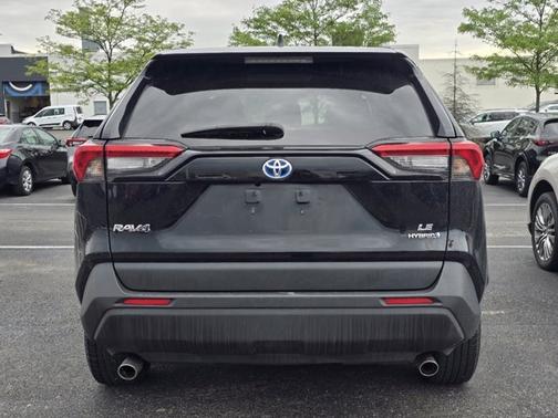 Midnight Black Metallic 2022 Toyota RAV4 Hybrid LE