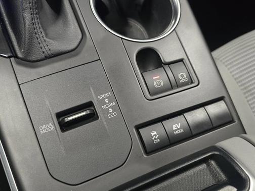 2021 Toyota Highlander Hybrid LE