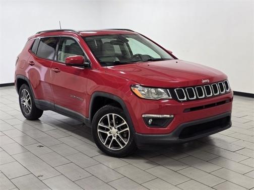 2018 Jeep Compass Latitude w/Sun/Wheel Pkg