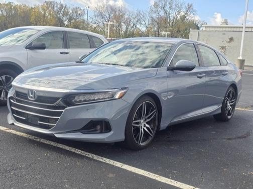2022 Honda Accord Touring