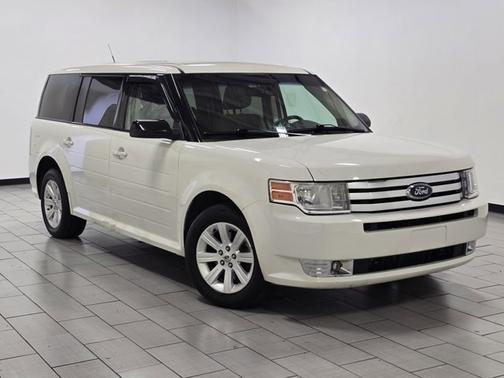 2011 Ford Flex SE