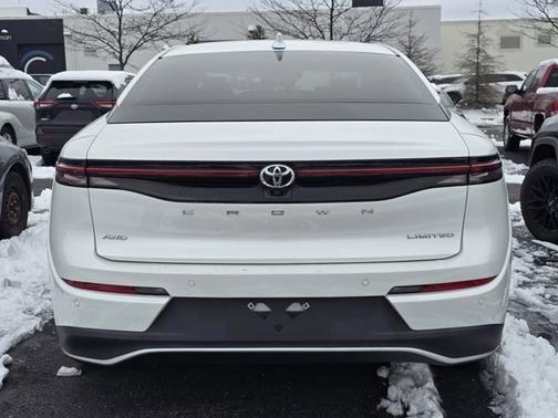 2023 Toyota Crown Limited