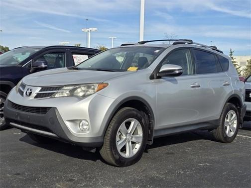 2013 Toyota RAV4 XLE