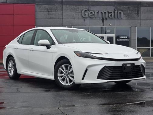 Ice 2025 Toyota Camry LE