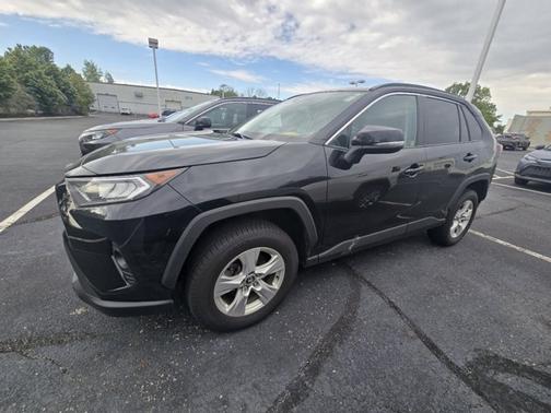 Midnight Black Metallic 2021 Toyota RAV4 XLE