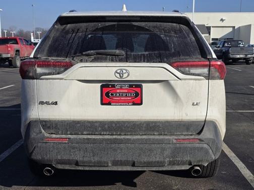 2021 Toyota RAV4 LE