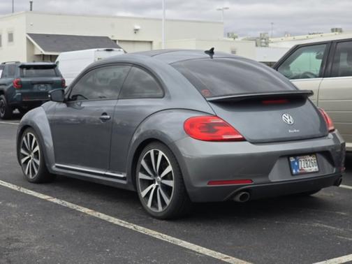 2012 Volkswagen Beetle Base