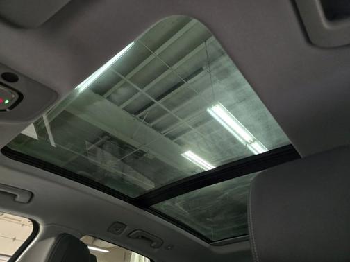 2022 Audi Q5 S line Premium