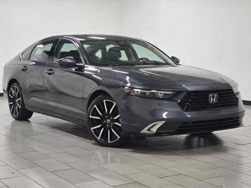 Platinum White Pearl 2024 Honda Accord Hybrid Touring