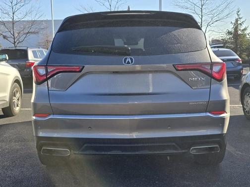 2022 Acura MDX w/Advance Package