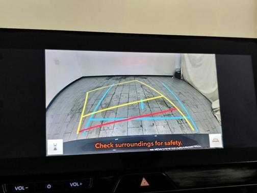 2024 Toyota Venza LE