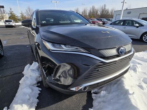 2024 Toyota Venza LE