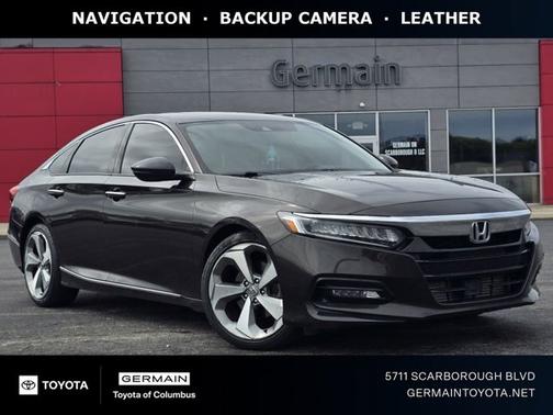 Crystal Black Pearl 2018 Honda Accord Touring