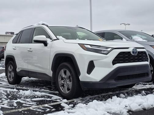 2022 Toyota RAV4 Hybrid Hybrid XLE