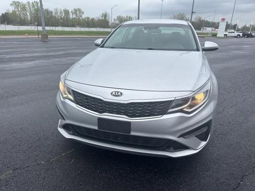 2020 Kia Optima LX
