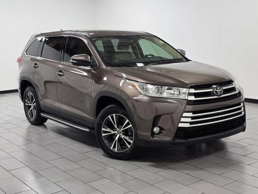 2019 Toyota Highlander LE Plus