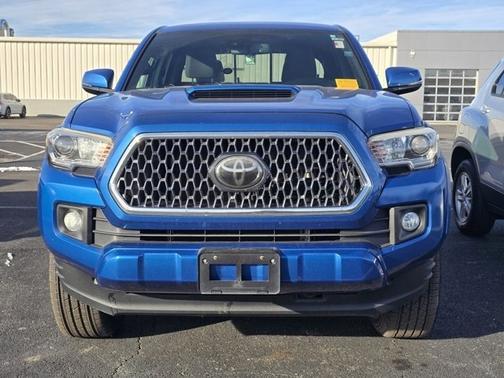 2018 Toyota Tacoma TRD Sport