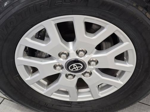 2024 Toyota Tacoma SR