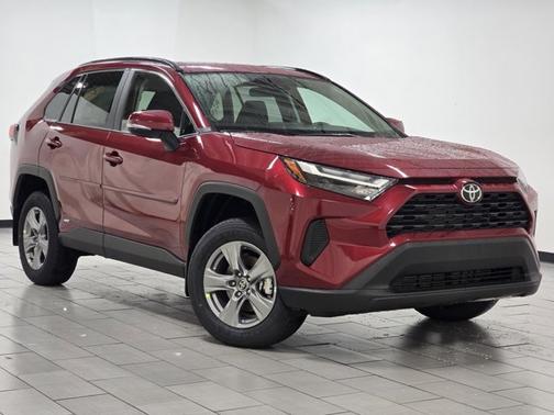 2025 Toyota RAV4 Hybrid Hybrid XLE