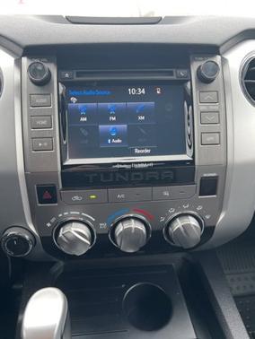 2017 Toyota Tundra SR5