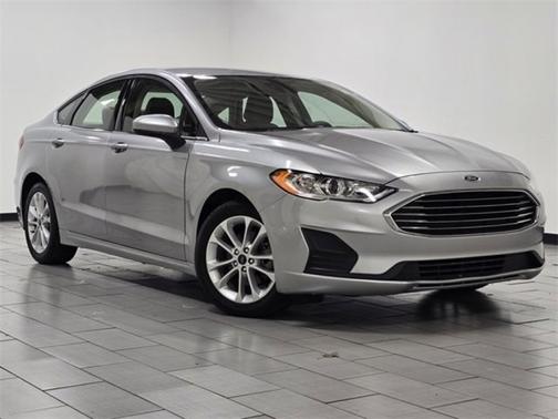 2020 Ford Fusion Hybrid SE