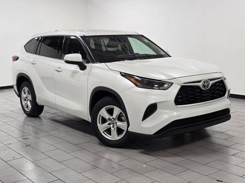 2022 Toyota Highlander L