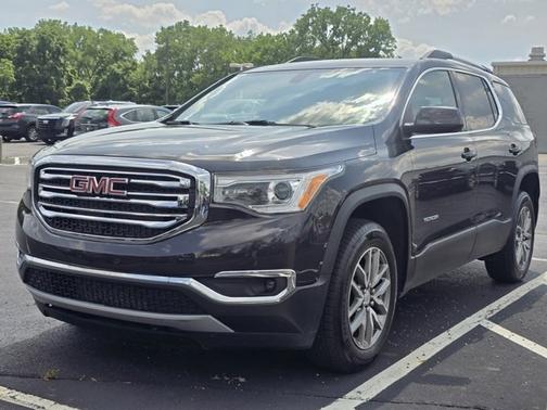 2017 GMC Acadia SLE