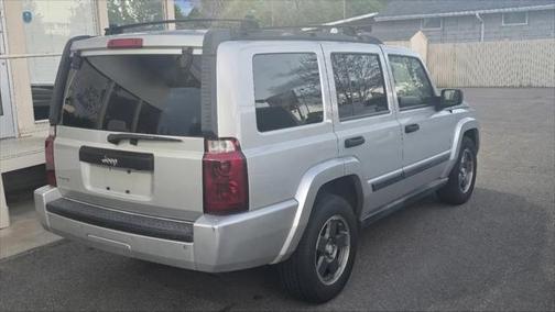 2006 Jeep Commander Base