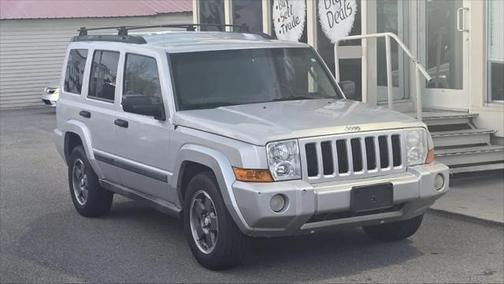 2006 Jeep Commander Base