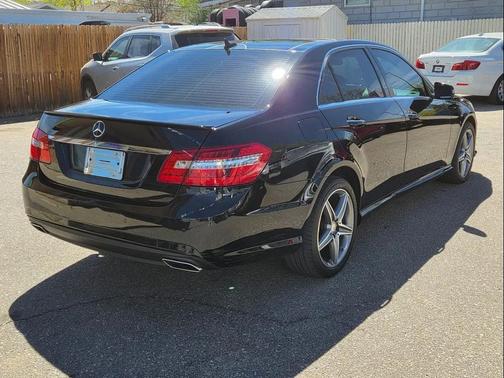 Black 2010 Mercedes-Benz E-Class 4MATIC