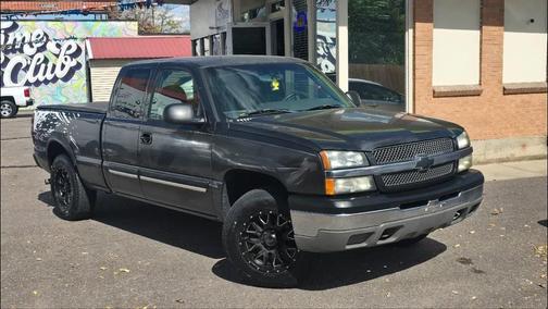2004 Chevrolet Silverado 1500 LS Extended Cab