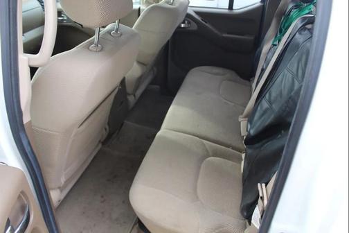 2006 Nissan Frontier SE Crew Cab