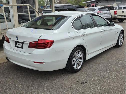 White 2016 BMW 528 xDrive