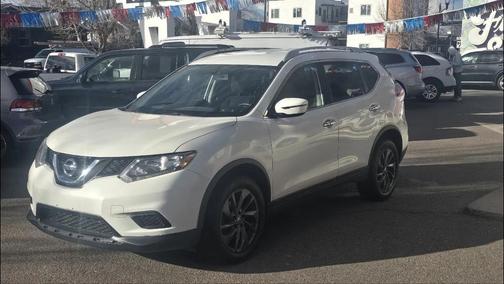2016 Nissan Rogue SV