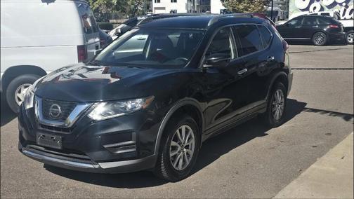 2018 Nissan Rogue SV