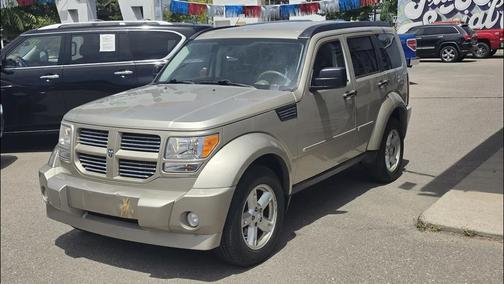 Light Sandstone Metallic Clearcoat 2010 Dodge Nitro SXT