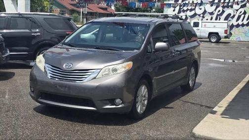 2011 Toyota Sienna Limited