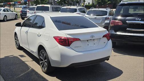 White 2017 Toyota Corolla SE