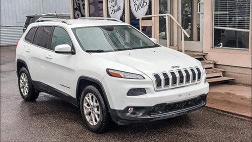 Bright White Clearcoat 2015 Jeep Cherokee Latitude