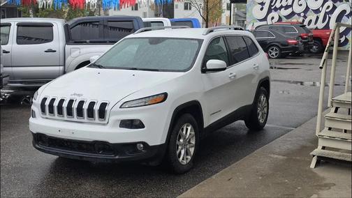 Bright White Clearcoat 2015 Jeep Cherokee Latitude
