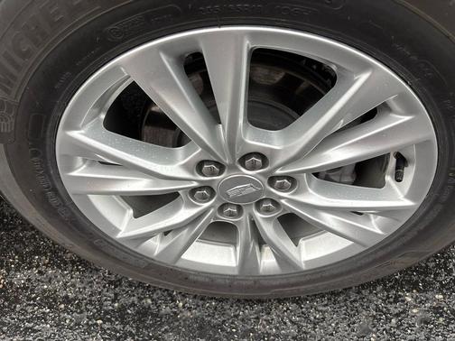 2023 Cadillac XT6 Luxury AWD