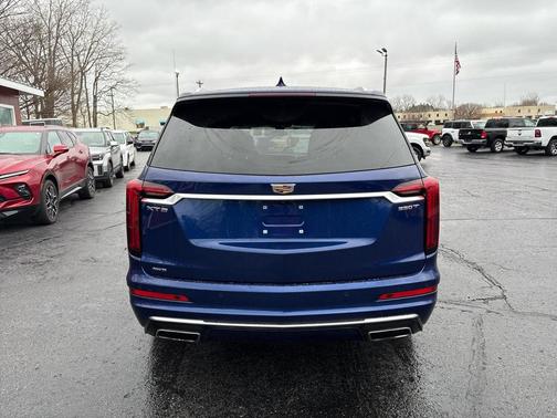 2023 Cadillac XT6 Luxury AWD