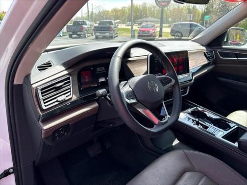 2024 Volkswagen Atlas 2.0T SEL