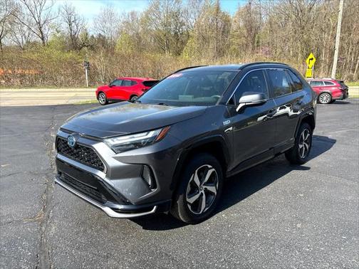 2022 Toyota RAV4 Prime SE