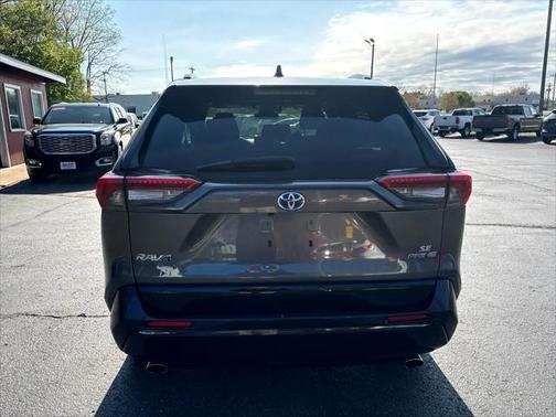 2022 Toyota RAV4 Prime SE